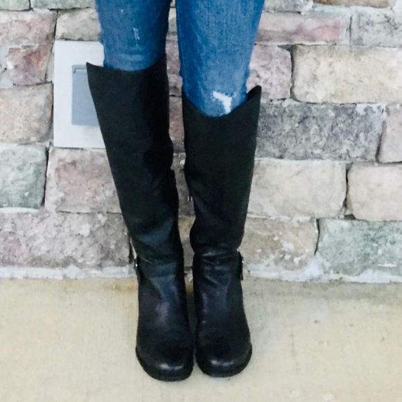 naturalizer wide fit